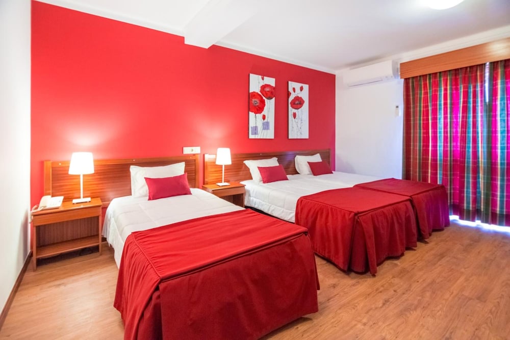 Triple Room, 3 Twin Beds photo 1