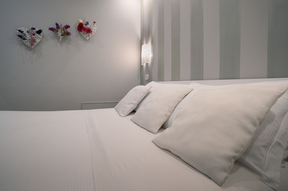 Comfort Room photo 1