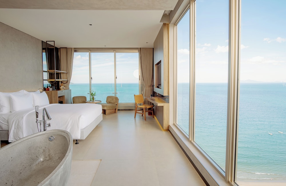 Panorama Executive Suite Free Daily High Tea