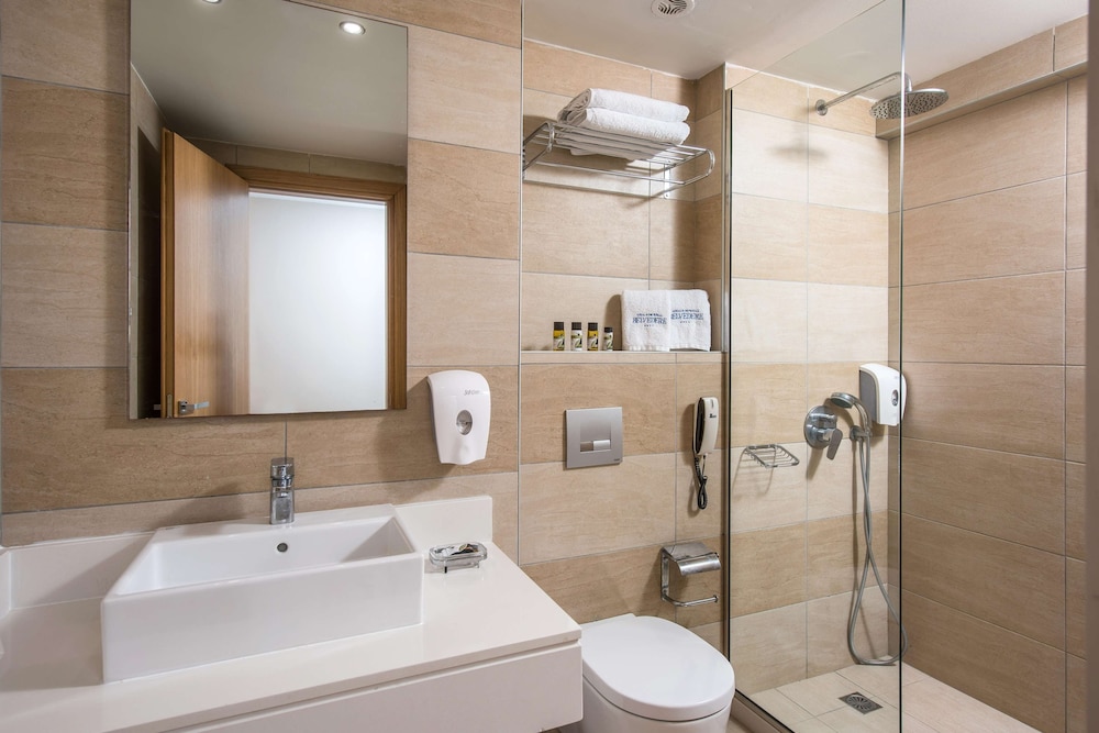 Split Level Deluxe Suite Sea View - Photo 5