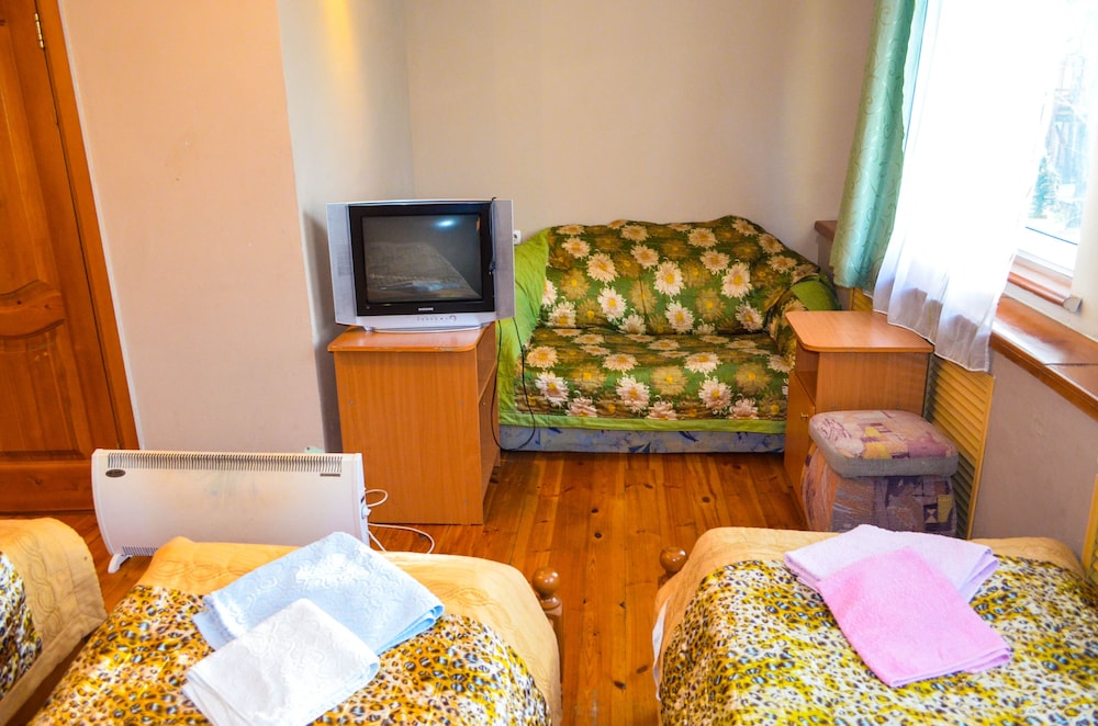 Standard Triple Room photo 2
