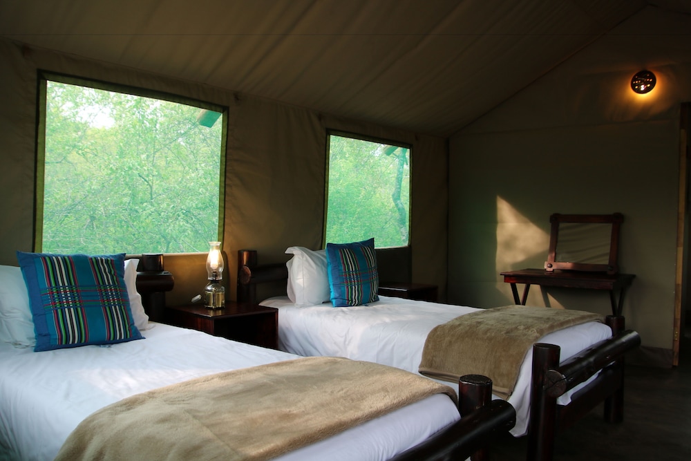 Safari Tent photo 1