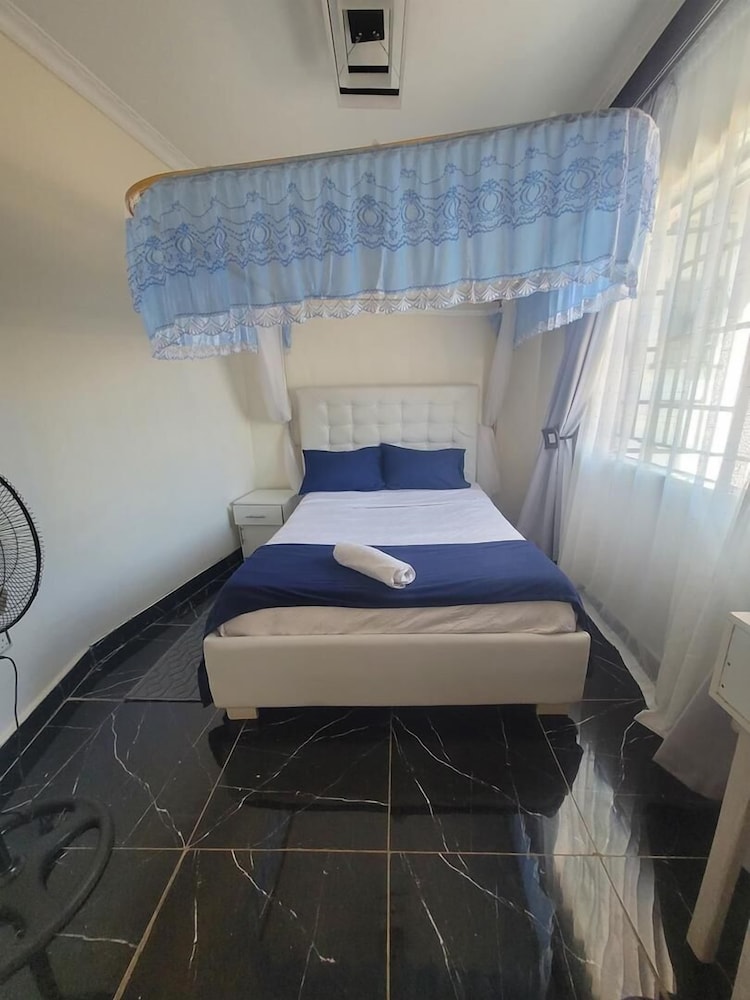 Standard Room, 1 Double Bed, Non Smoking, Ensuite