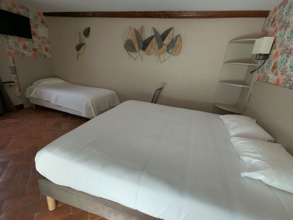 Quadruple Room photo 1