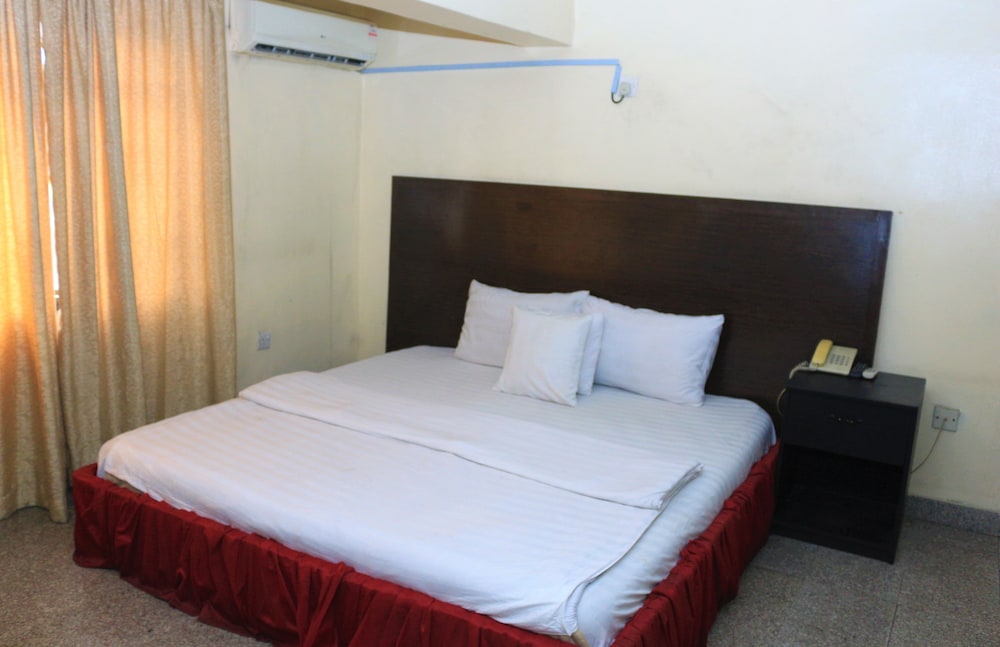 Standard Room, 1 Double Bed, Non Smoking photo 3