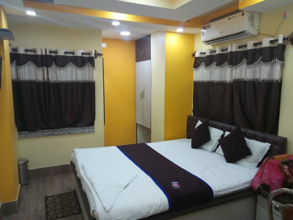 Standard Double Room, City View photo 1