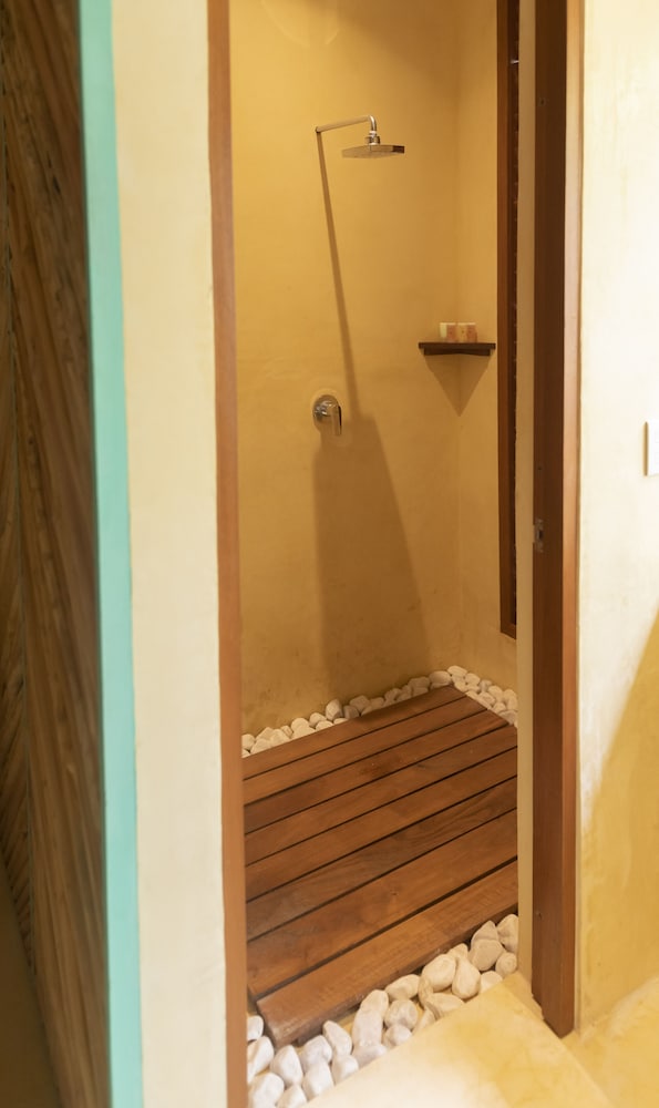 Deluxe Double Room, Balcony photo 2