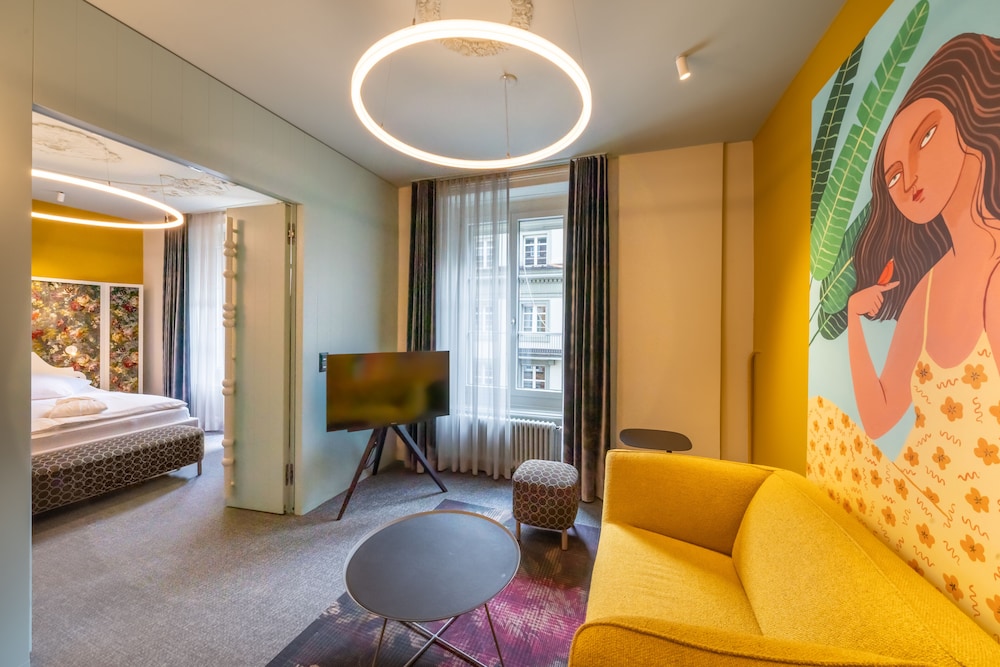 BOUTIQUE Pilatus Suite