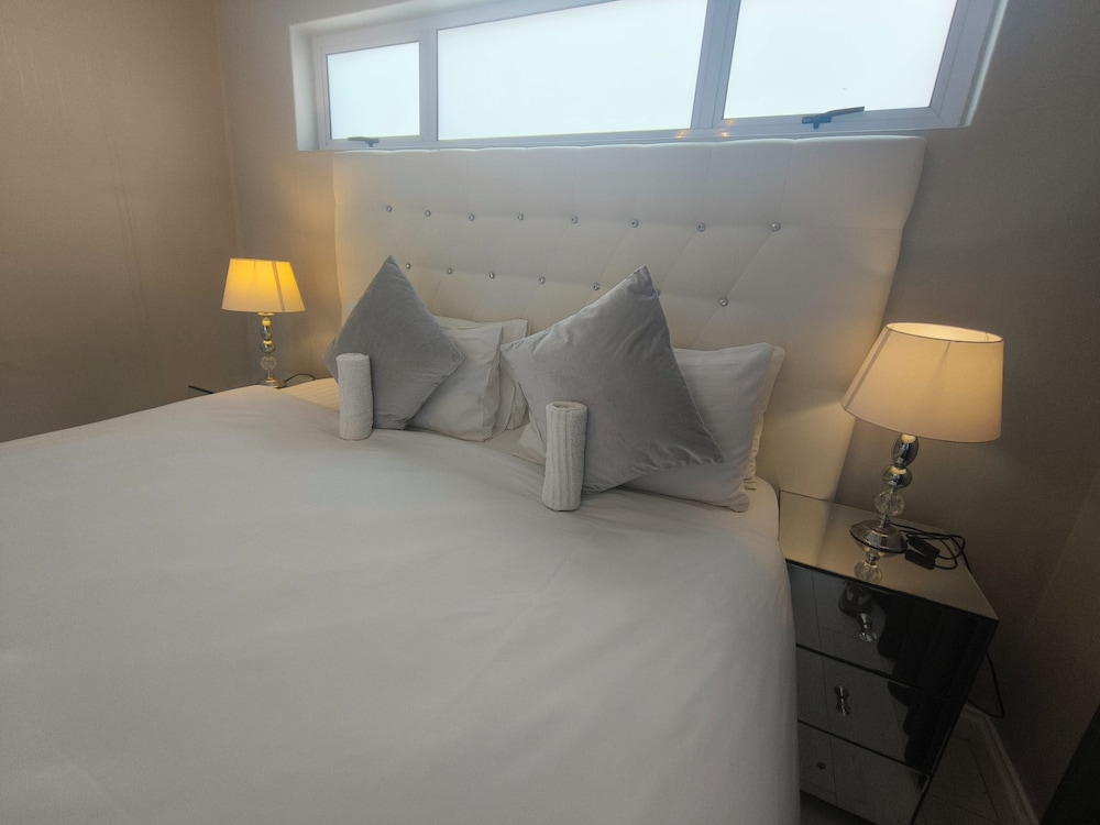 Economy Double Room photo 2