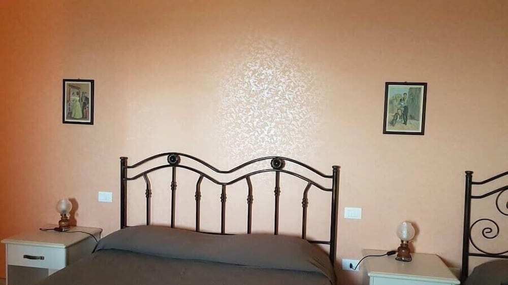 Classic Quadruple Room, Sea View
