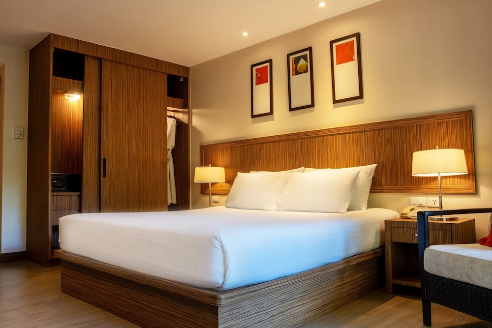 Family Suite, Multiple Beds photo 2