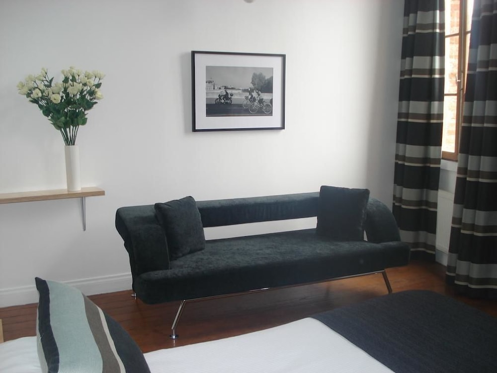 DELUXE DOUBLE ROOM WITH LATE CHECK OUT photo 3