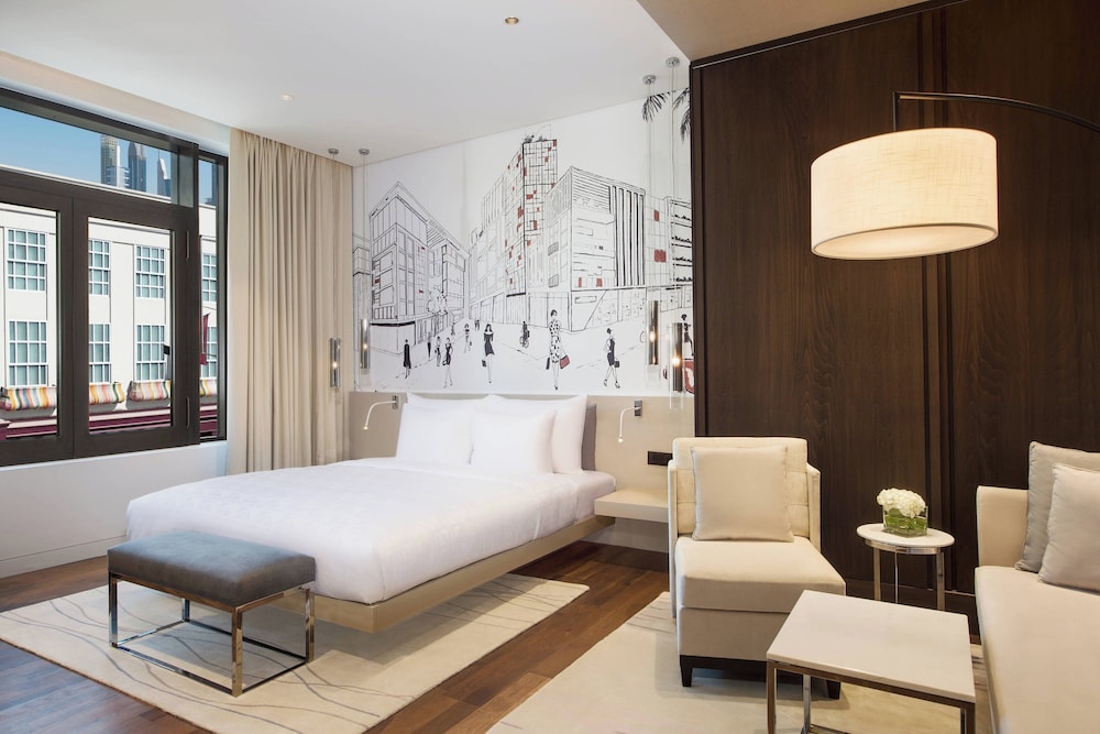 Premium Room, 1 King Bed (View)