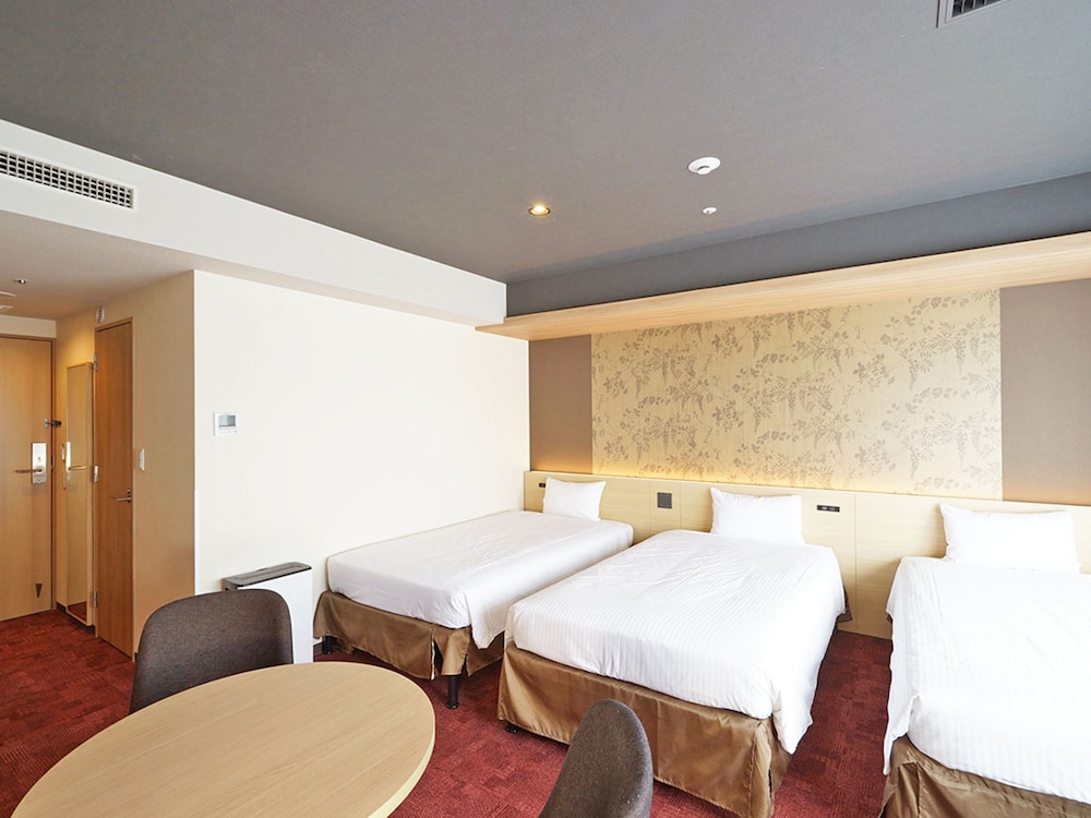 Deluxe Twin Room, Non Smoking - Photo 9
