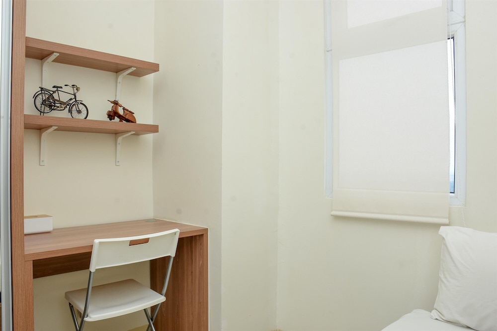 Room - Photo 7