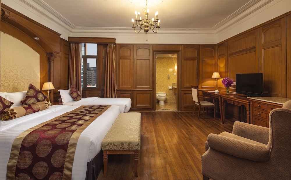 Standard King Room photo 3