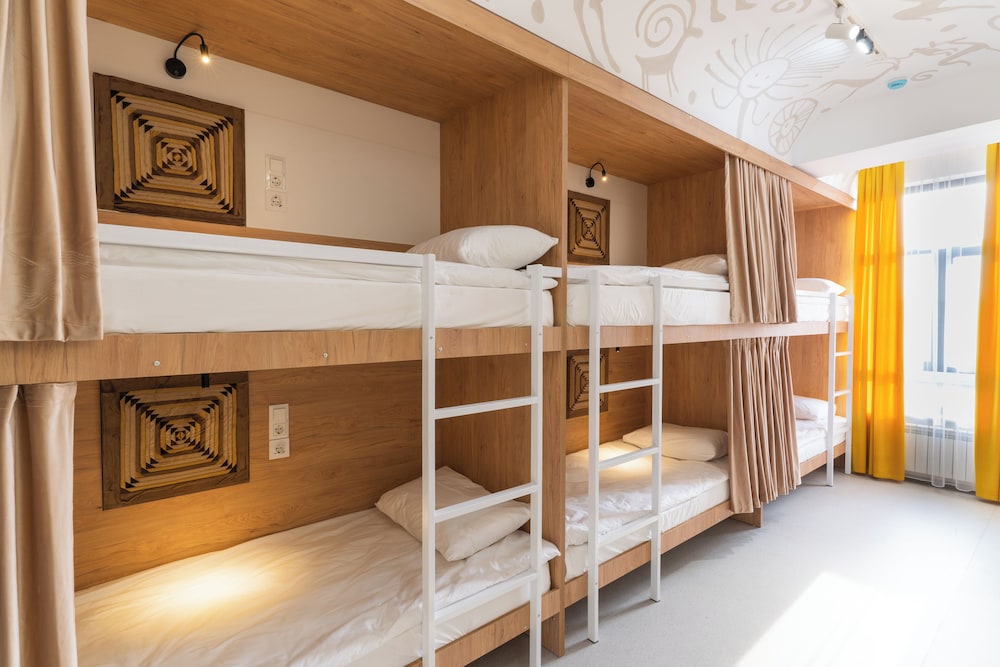 Basic Quadruple Room, Multiple Beds, City View photo 1