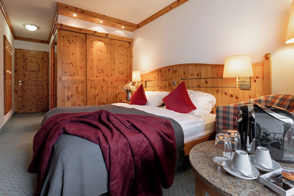 Deluxe Double Room photo 3