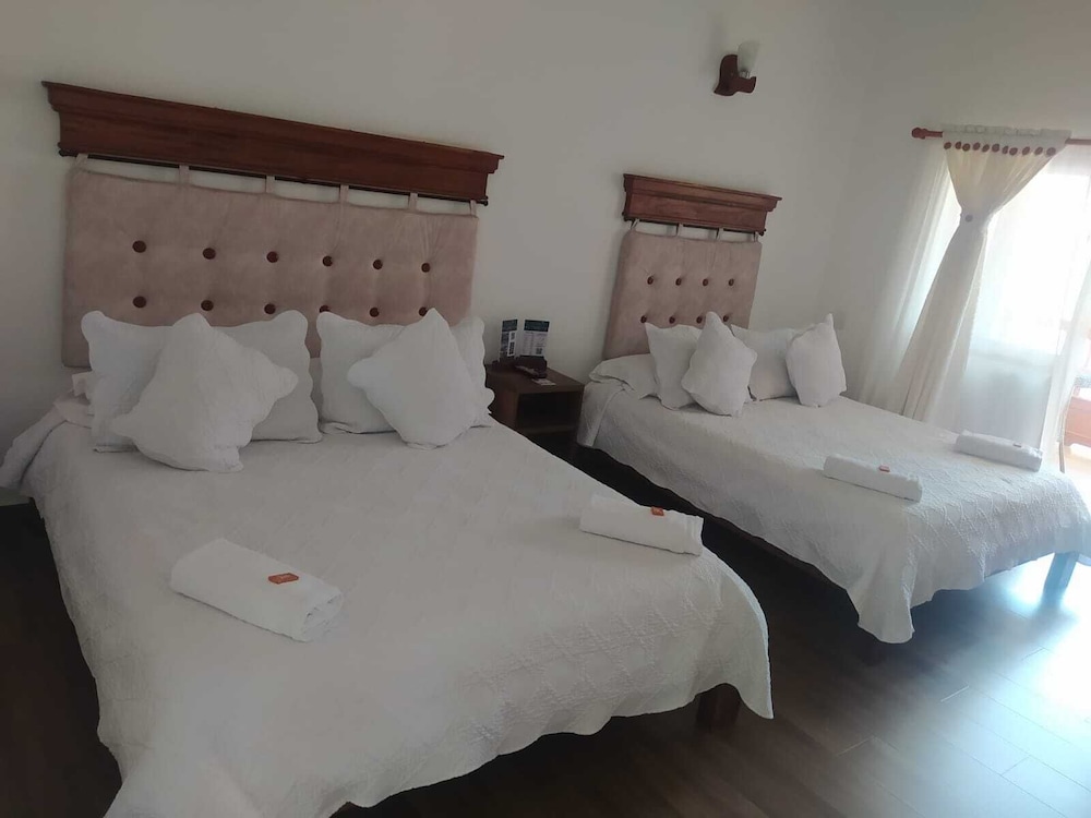 Deluxe Quadruple Room - Photo 3