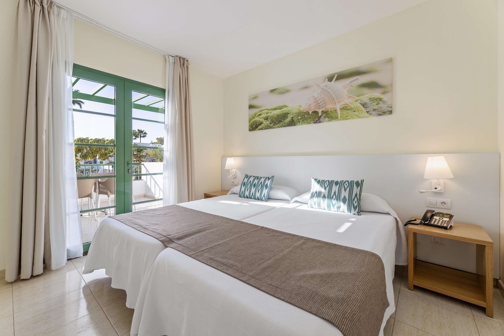 Junior Suite, Terrace (2 adults + 1 child), photo 6