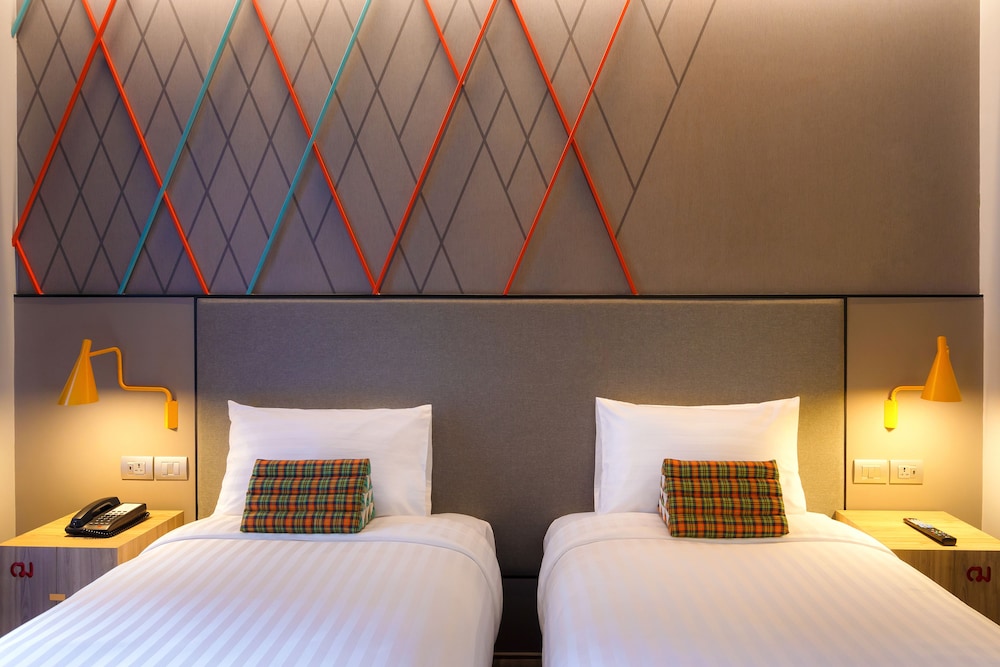 Standard Room, 2 Twin Beds photo 2