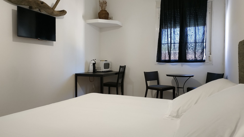 Standard Double Room, 1 Bedroom photo 2