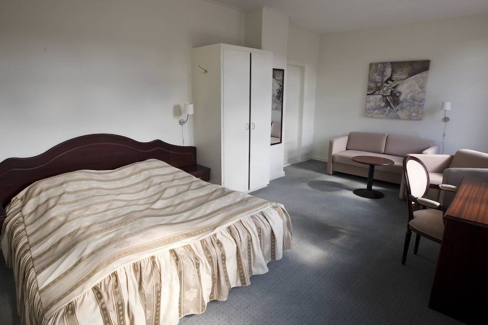 Suite photo 1
