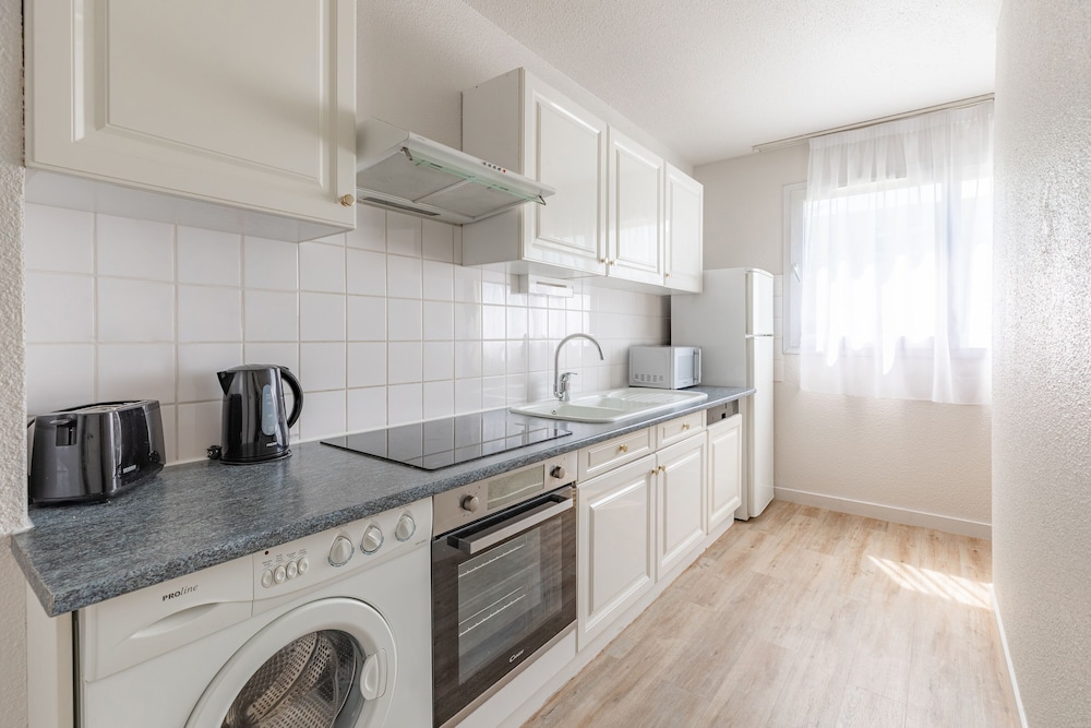 Standard Apartment, 2 Bedrooms - Photo 3