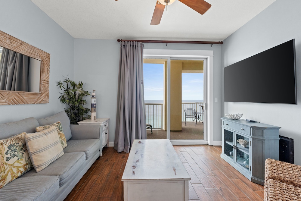 Condo, 3 Bedrooms, Ocean View (1-1809)
