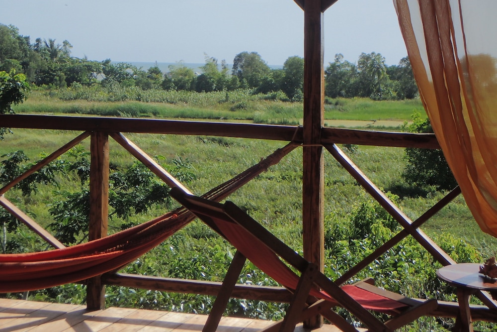 Comfort Bungalow photo 3