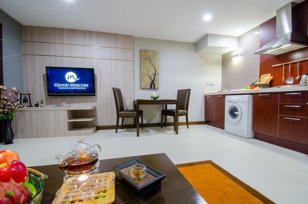 Deluxe Suite, 2 Bedrooms, City View photo 3