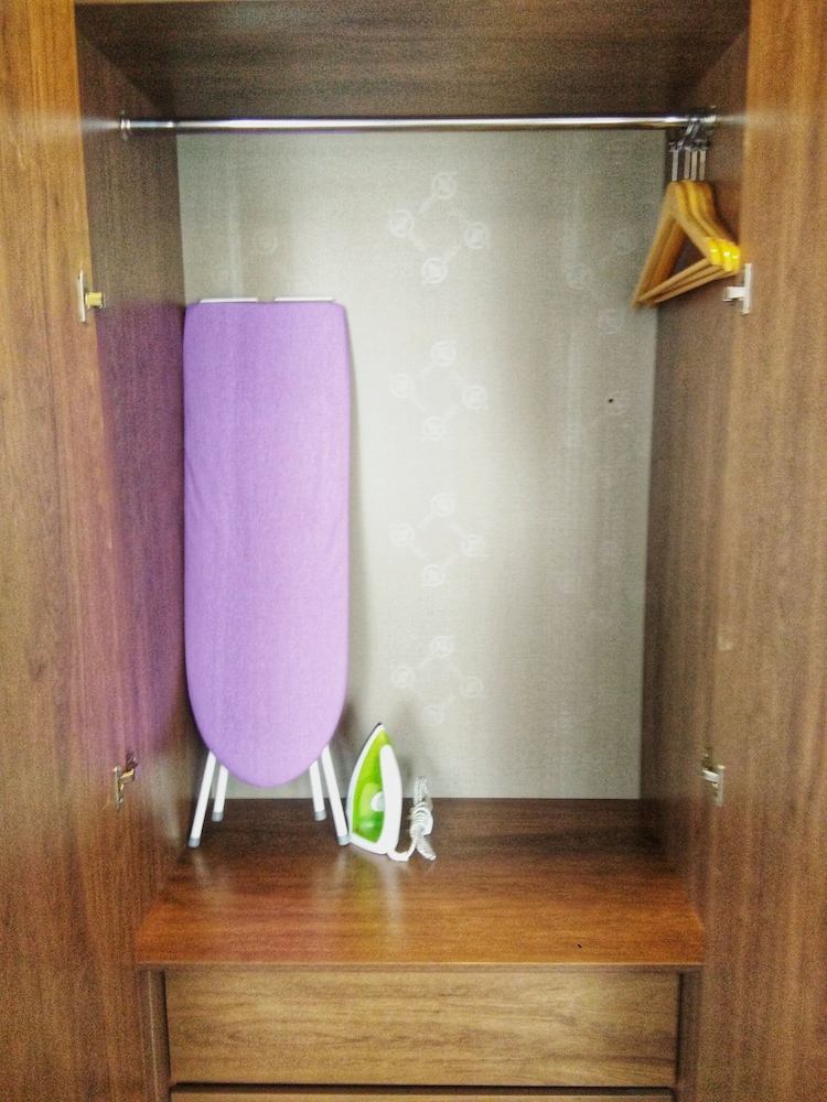 Executive Room - Photo 13