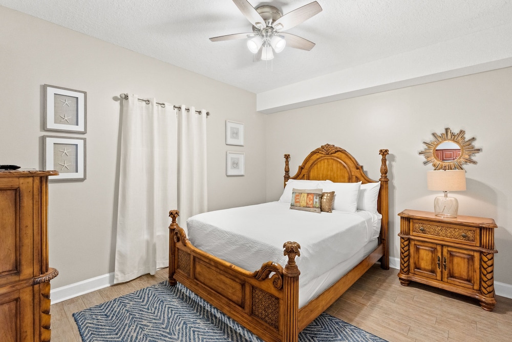 Condo, 2 Bedrooms, Ocean View (1408) photo 2
