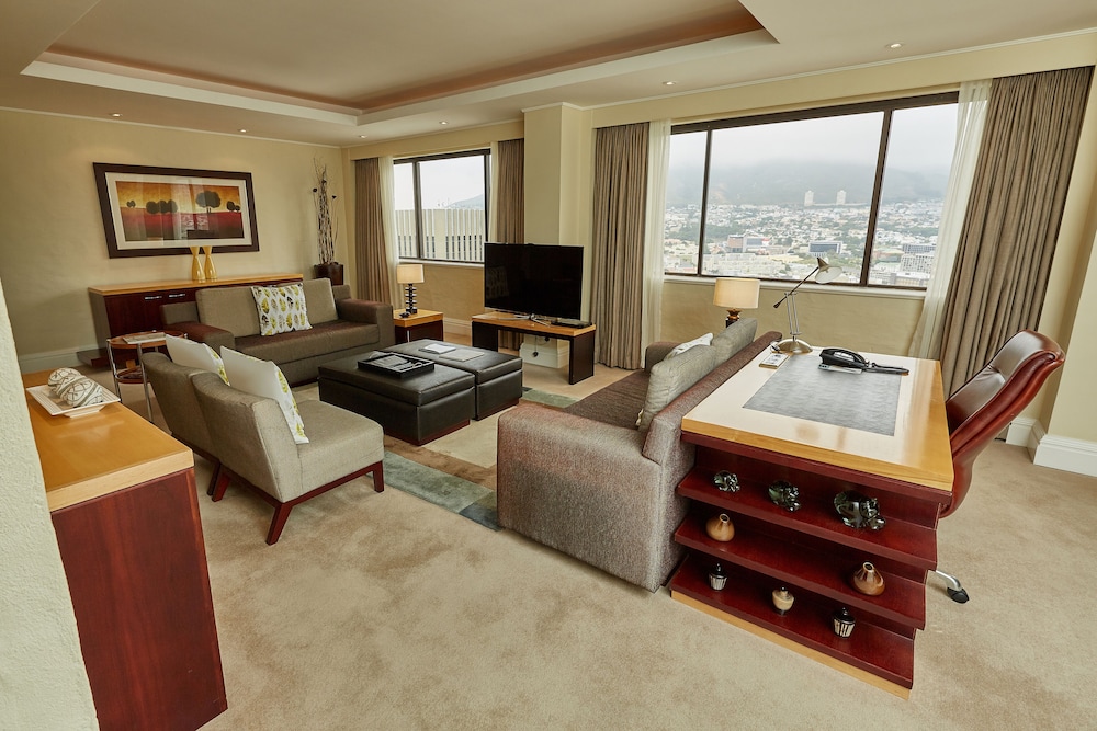 Penthouse photo 3
