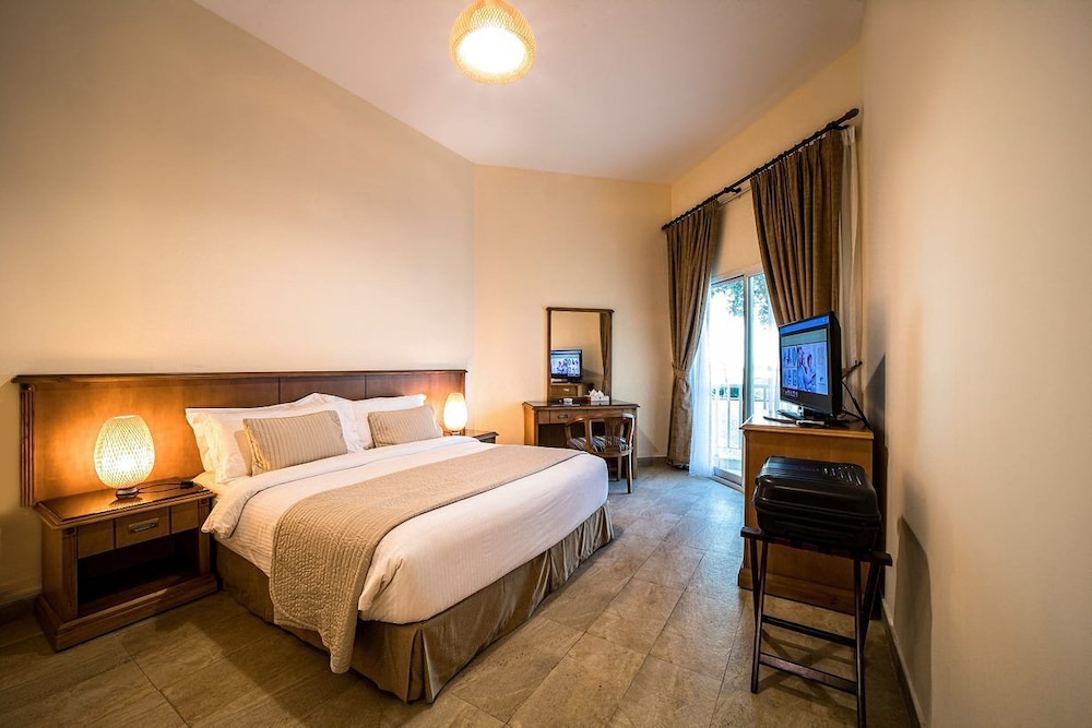 Ambassador Suite, 2 Bedrooms, Non Smoking, Beach View
