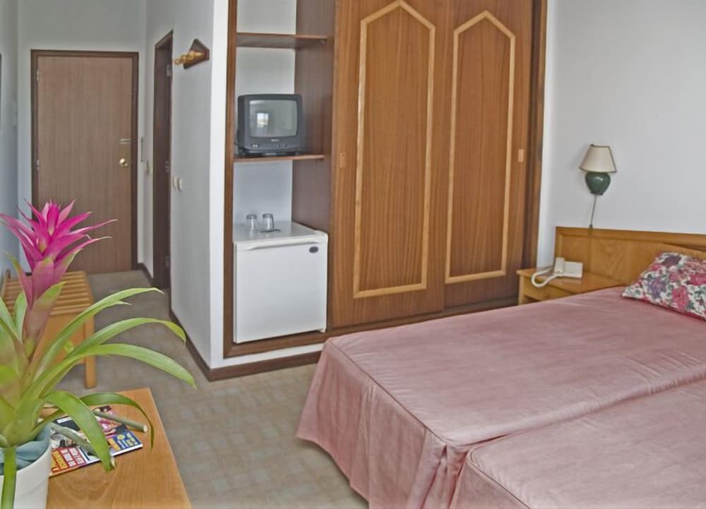 Twin Room, Garden View photo 1