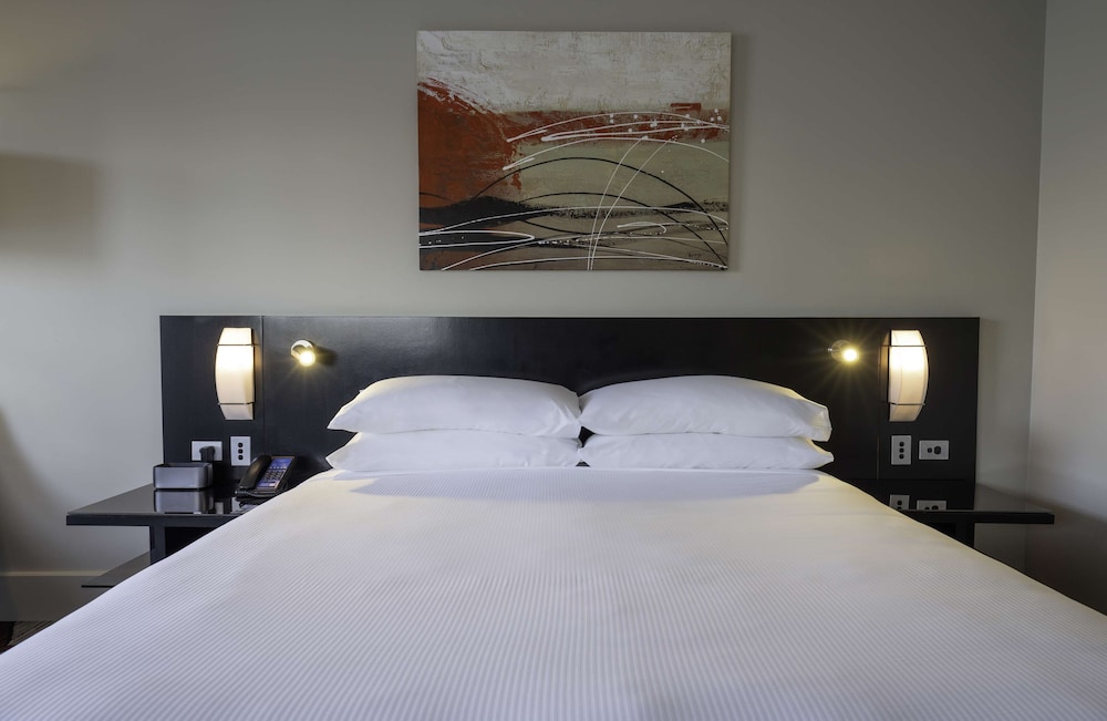 Room, 1 King Bed (Spa)
