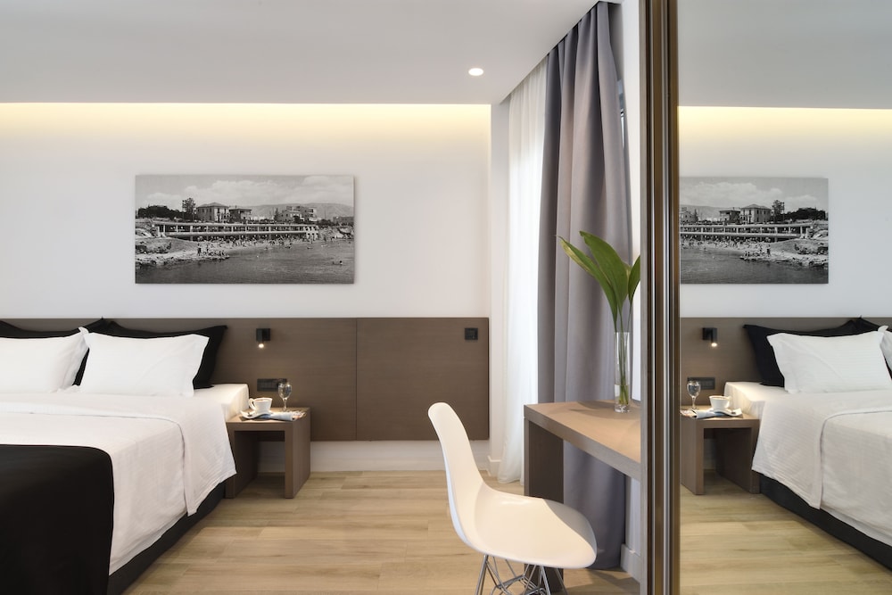 Standard Double or Twin Room - Photo 1