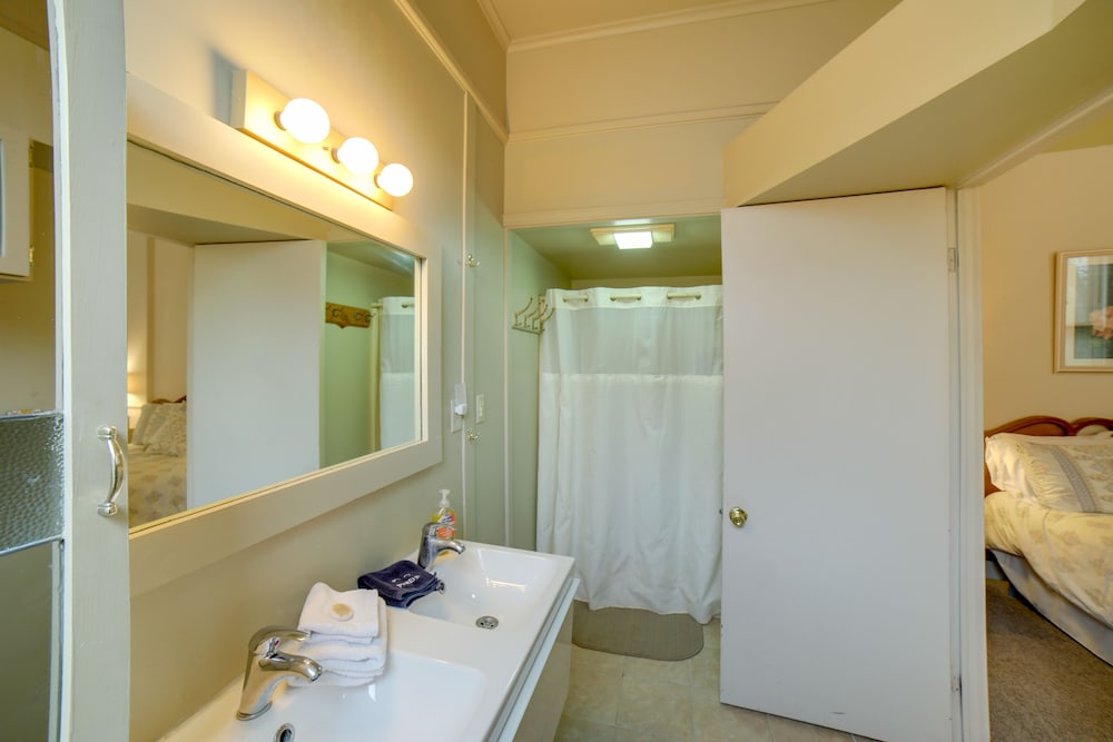 Apartment (2 Bedrooms) photo 3