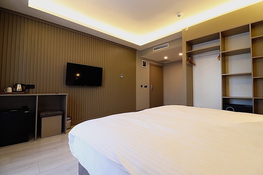 Deluxe Double Room photo 2