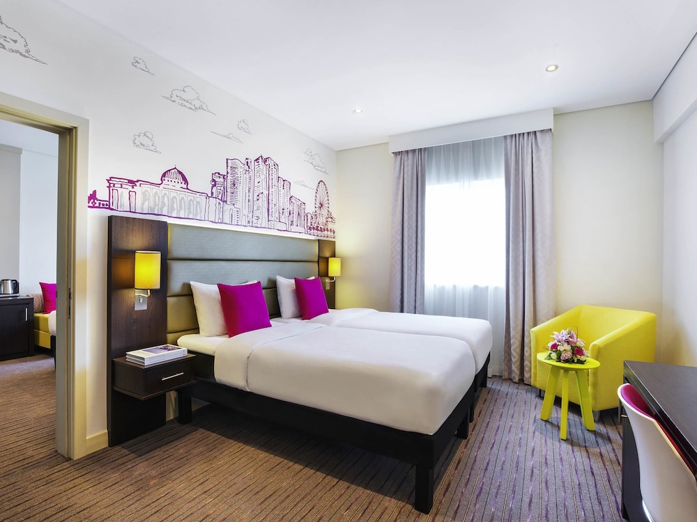 Classic Room, 1 Queen Bed photo 2