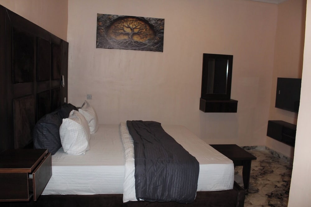Standard Room, City View