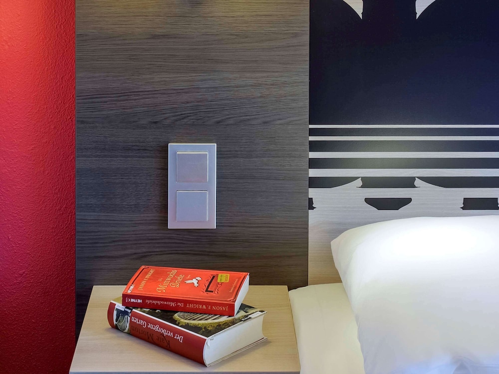 Standard Room, 1 Double Bed - Photo 4