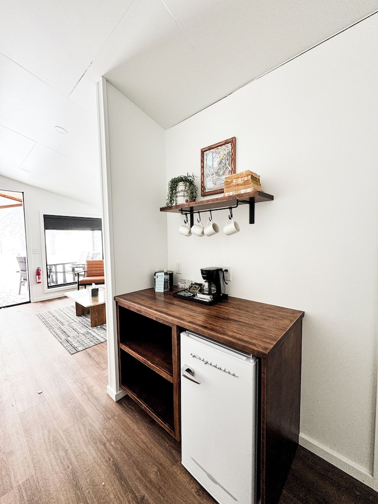 Cabin (Full) - Photo 25