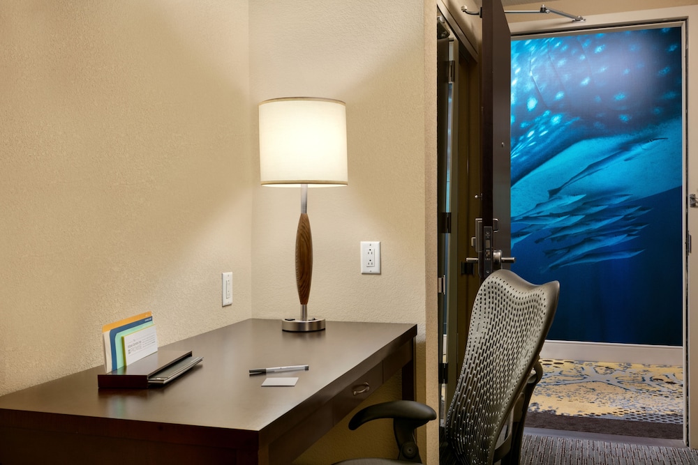 Single Room, 2 Queen Beds, Accessible, Bathtub - Photo 6