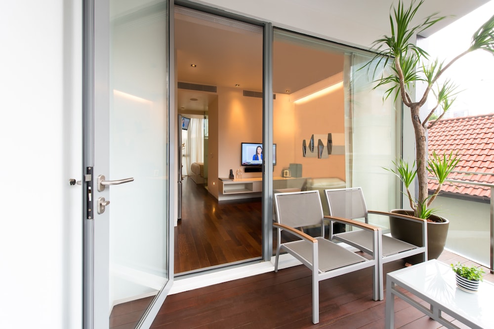 Premier One Bedroom With Balcony photo 2