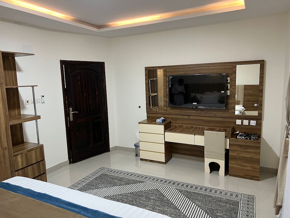 Design Studio photo 2
