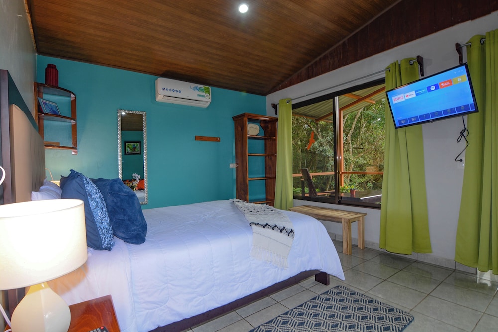 Deluxe Studio Suite, Garden View photo 1