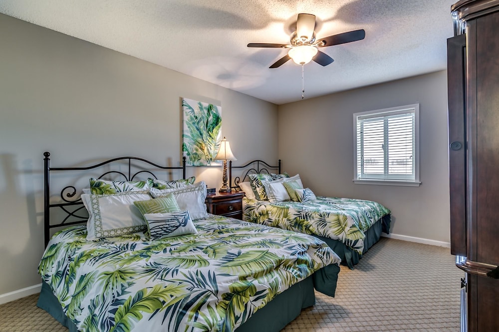 Condo, 4 Bedrooms, Non Smoking, Resort View photo 2