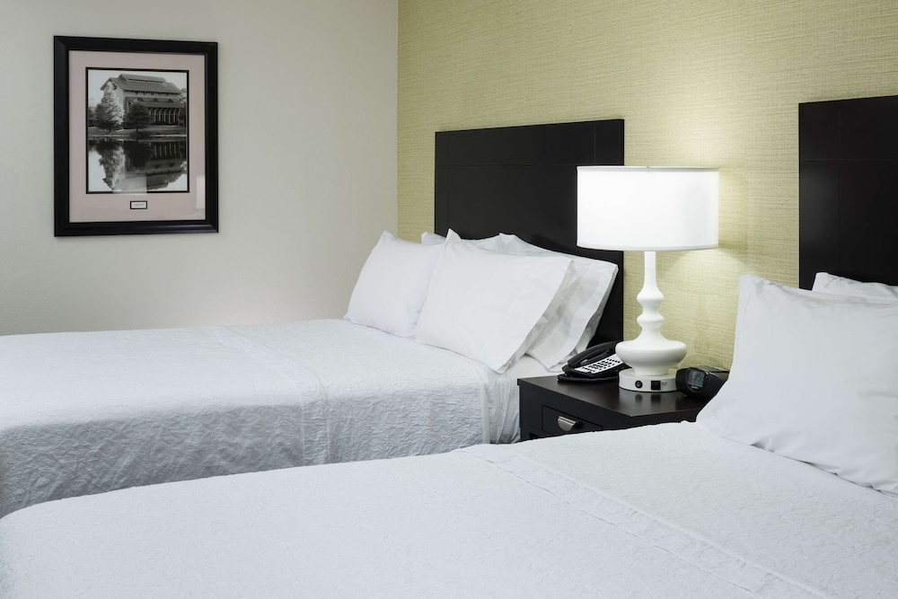 Room, 2 Queen Beds, Accessible - Photo 3